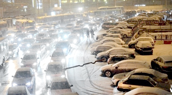 Снегопад в Москве или «пробковые» рекорды Мира