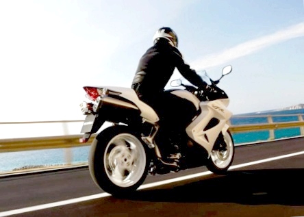Мотоцикл Honda VFR800